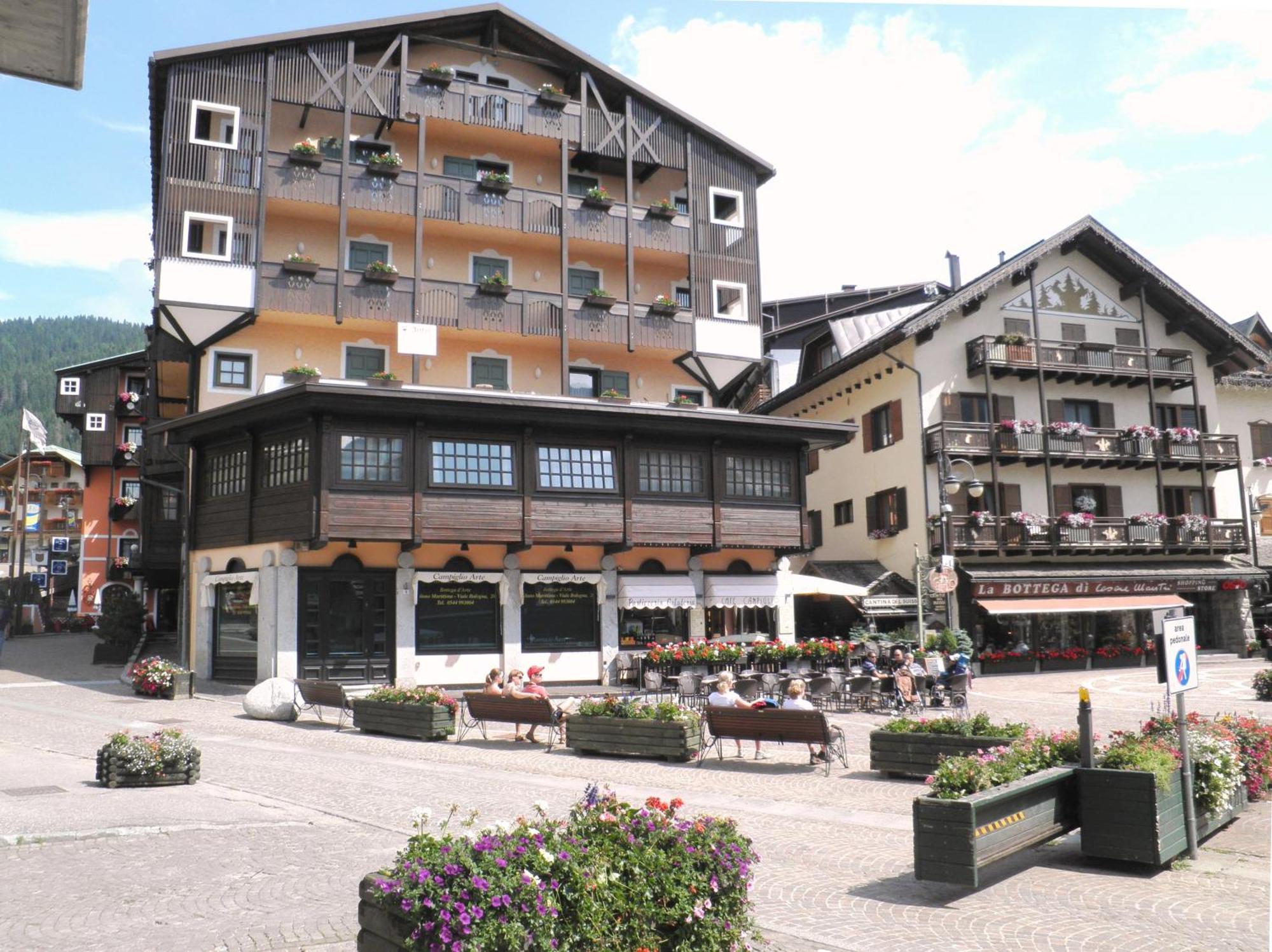 Residence Hotel Sport Campiglio Madonna Esterno foto