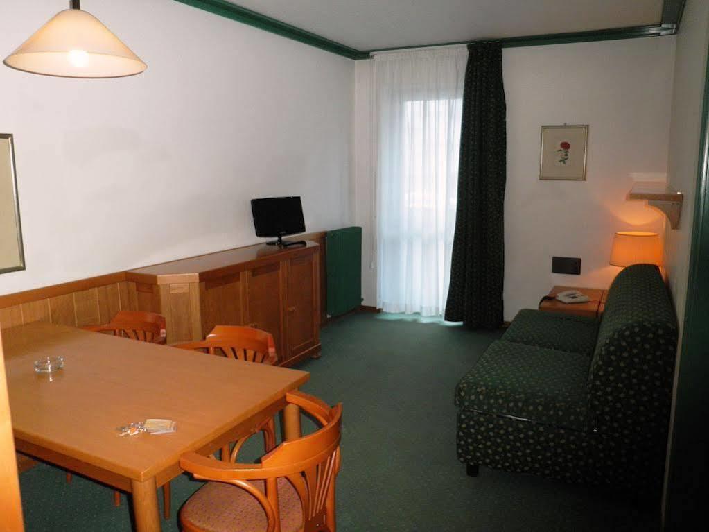Residence Hotel Sport Campiglio Madonna Esterno foto